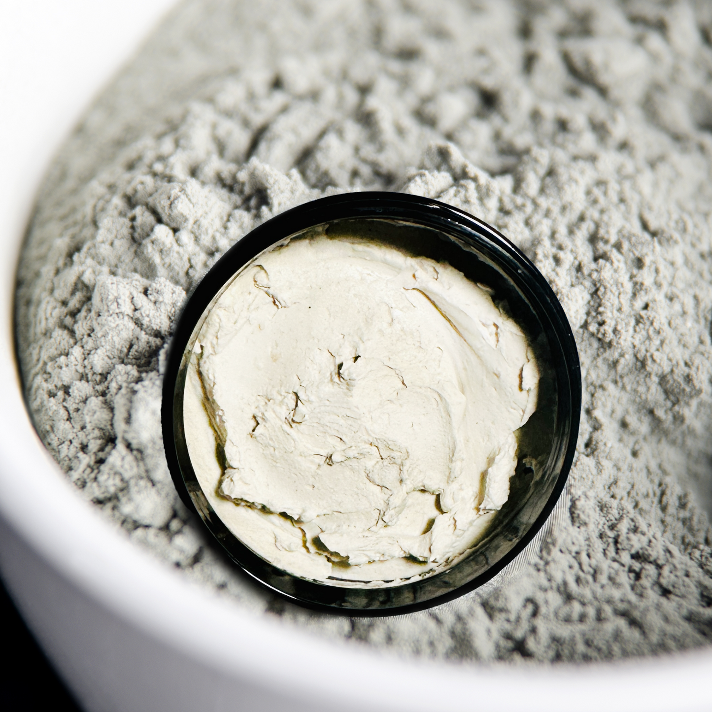 Bentonite Clay Natural Cleansing Mask