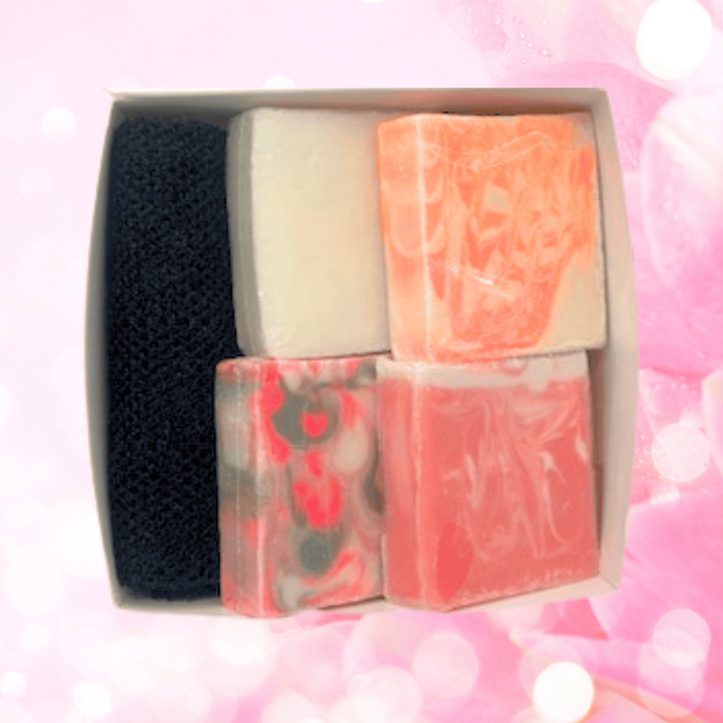 Natural Soap Gift Set in Assorted Scents with Bath Net 4-Pack