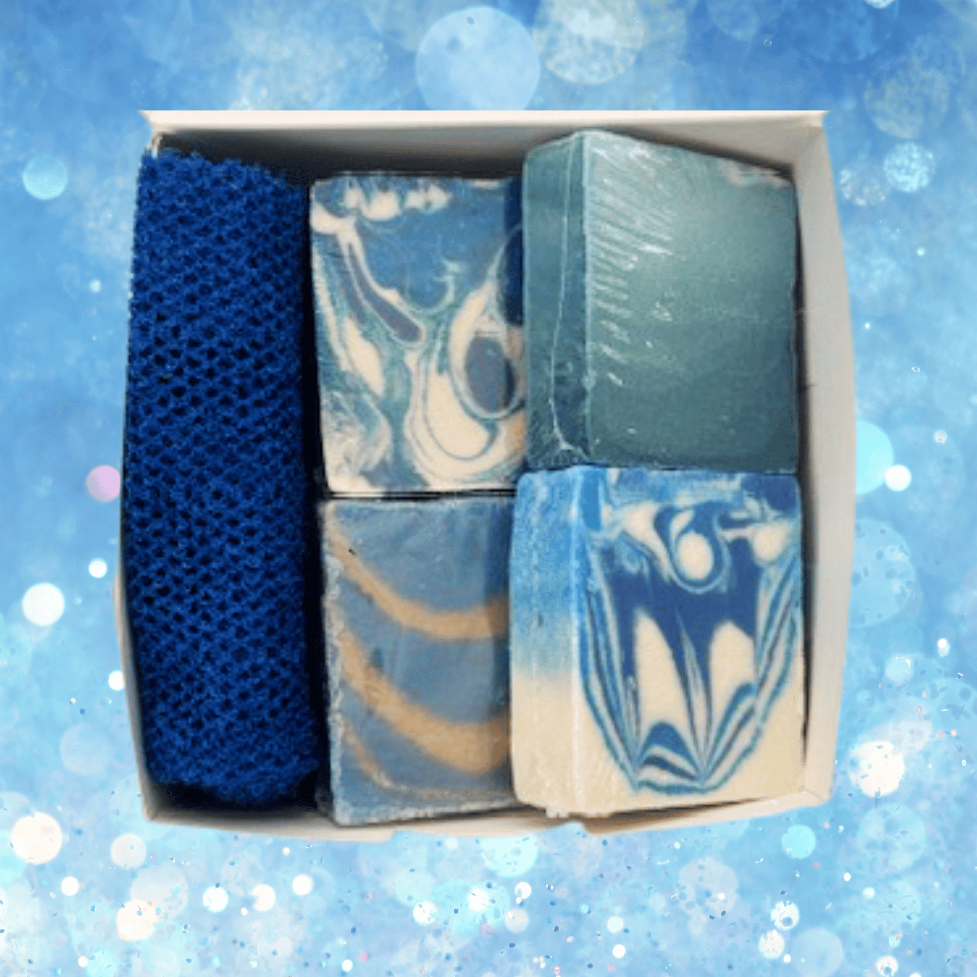 Natural Soap Gift Set in Assorted Scents with Bath Net 4-Pack