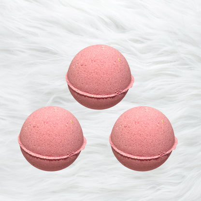 strawberries and cream natural bath bomb